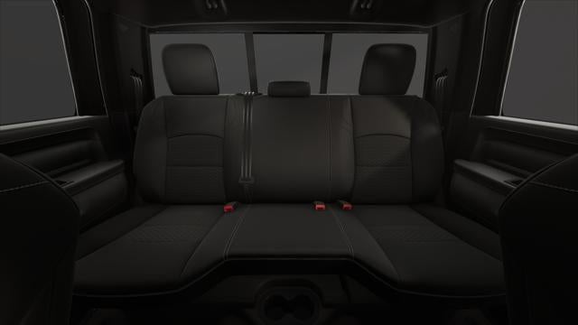 2027 RAM 2500 RAM 2500 TRADESMAN CREW CAB 4X4 8' BOX