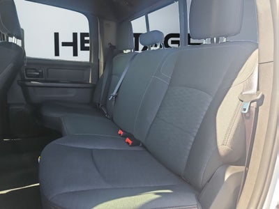 2026 RAM Ram 2500 RAM 2500 BLACK EXPRESS CREW CAB 4X4 8' BOX