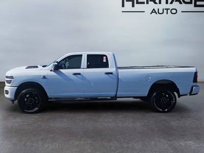 2026 RAM Ram 2500 RAM 2500 BLACK EXPRESS CREW CAB 4X4 8' BOX