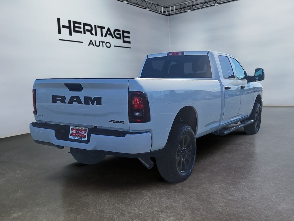2026 RAM Ram 2500 RAM 2500 BLACK EXPRESS CREW CAB 4X4 8' BOX