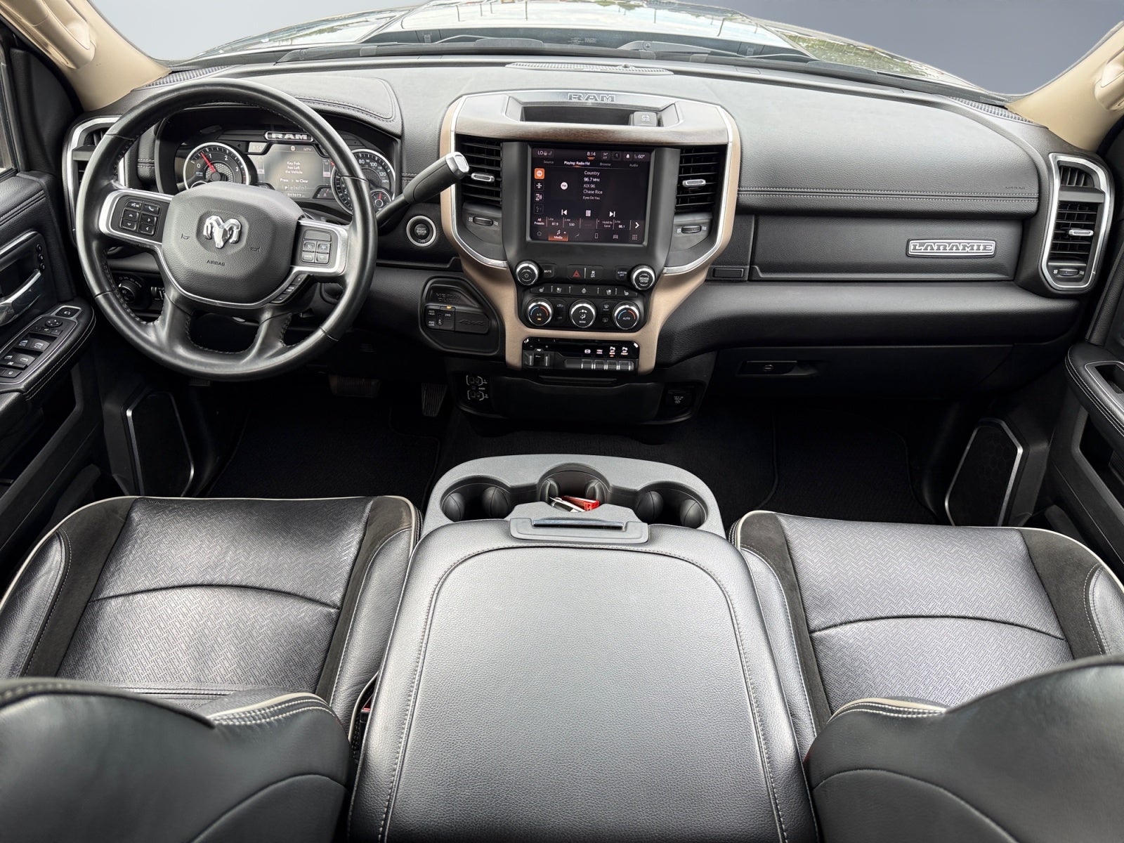 2022 RAM 2500 Laramie Mega Cab 4x4 6'4' Box