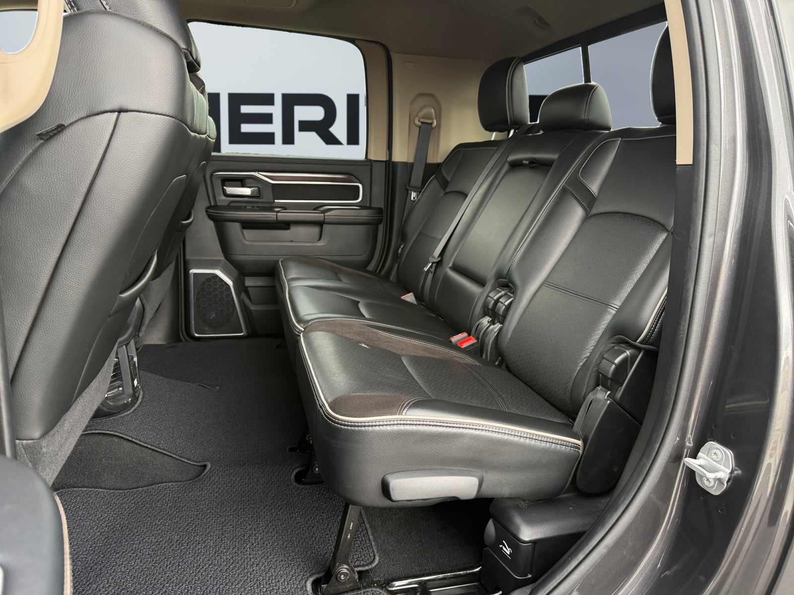 2022 RAM 2500 Laramie Mega Cab 4x4 6'4' Box