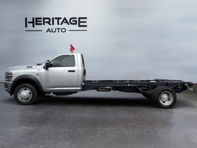 2026 RAM 5500 Chassis RAM 5500 TRADESMAN CHASSIS REGULAR CAB 4X4 120' CA