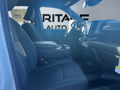 2025 RAM Ram 5500 Chassis Cab RAM 5500 TRADESMAN CHASSIS CREW CAB 4X4 84' CA