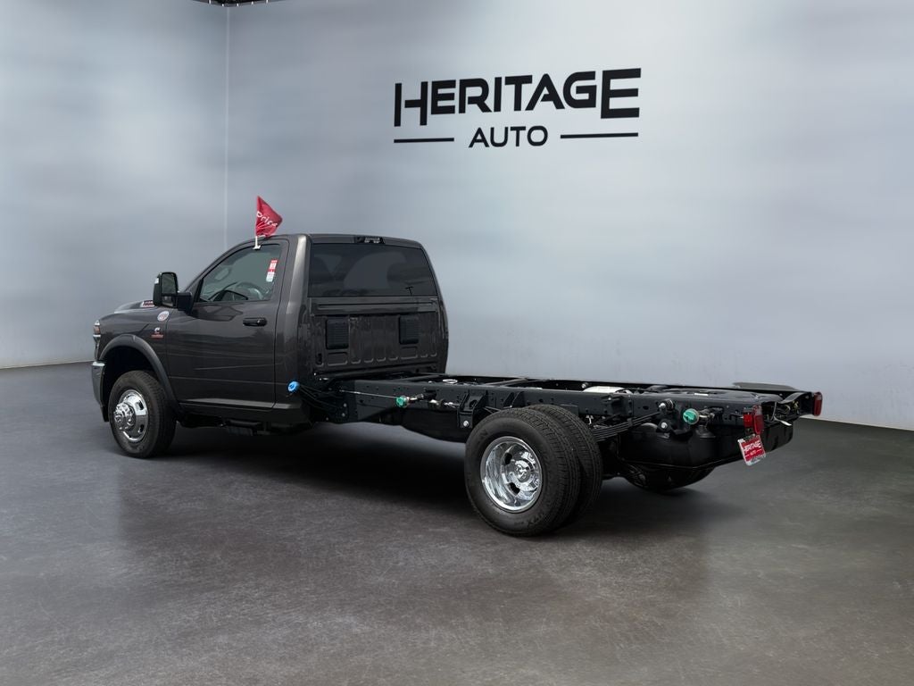 2026 RAM 3500 Chassis RAM 3500 TRADESMAN CHASSIS REGULAR CAB 4X4 84' CA