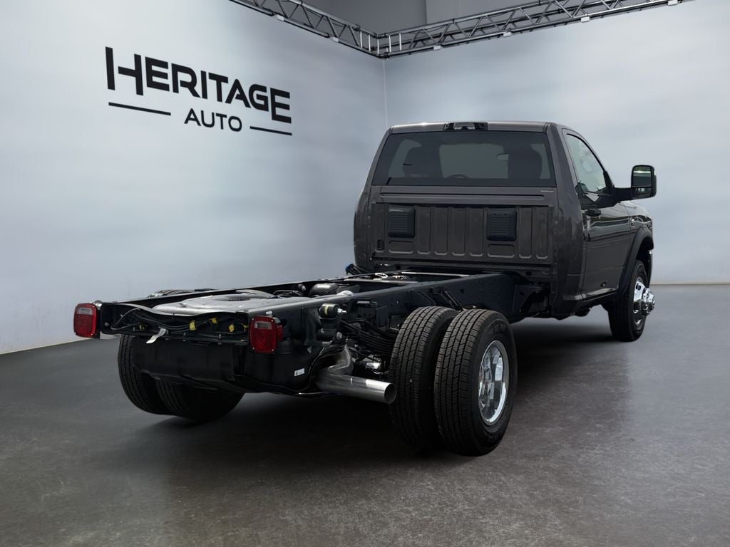 2026 RAM 3500 Chassis RAM 3500 TRADESMAN CHASSIS REGULAR CAB 4X4 84' CA