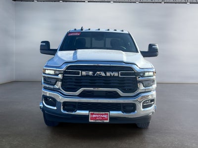 2026 RAM Ram 3500 Chassis Cab RAM 3500 BIG HORN CREW CAB CHASSIS 4X4 60' CA