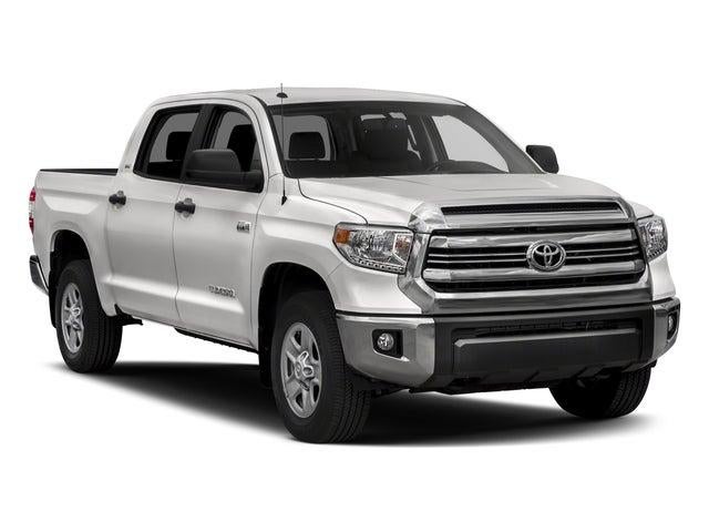 2017 Toyota Tundra SR5 5.7L V8