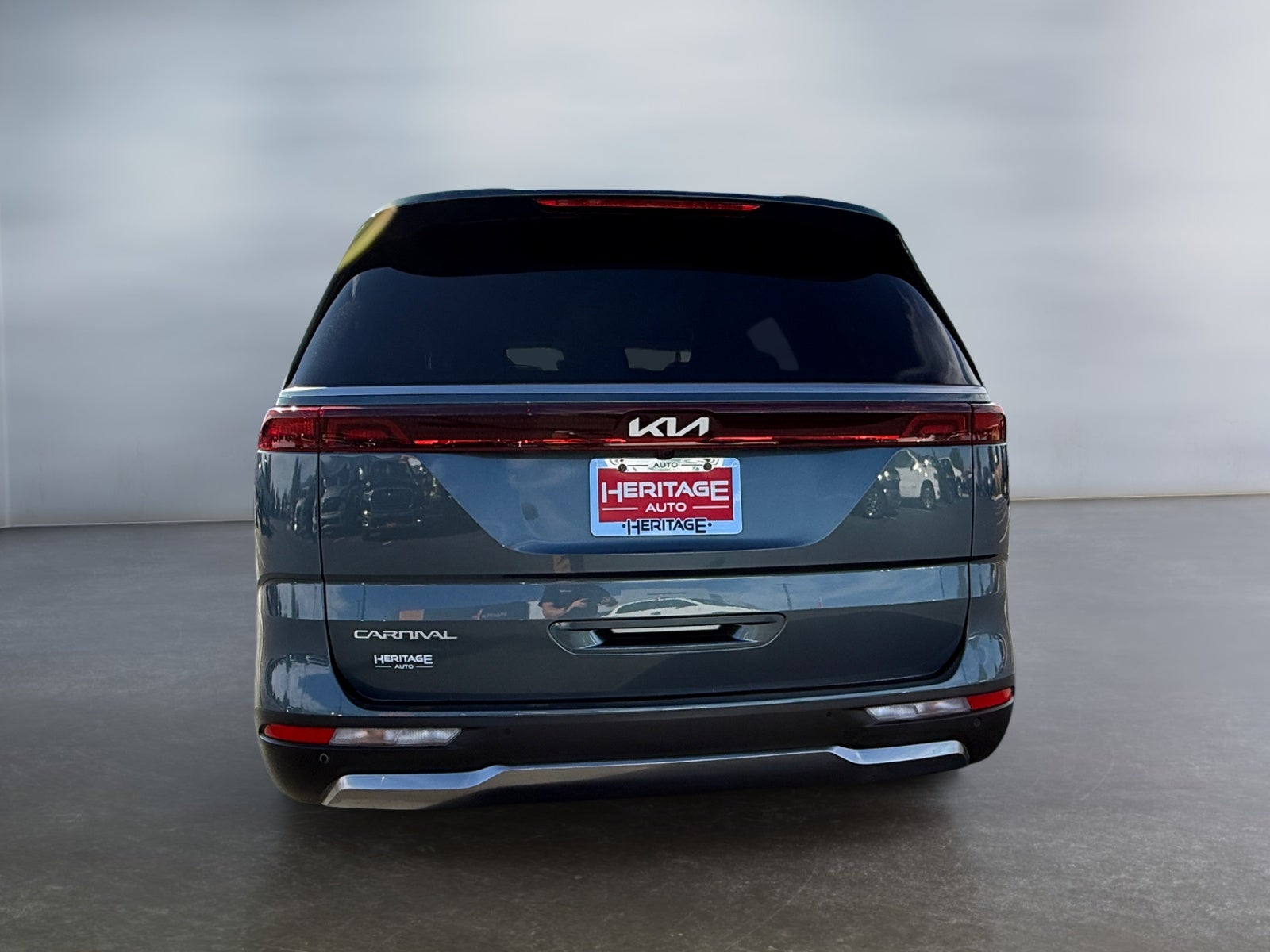 2024 Kia Carnival SX