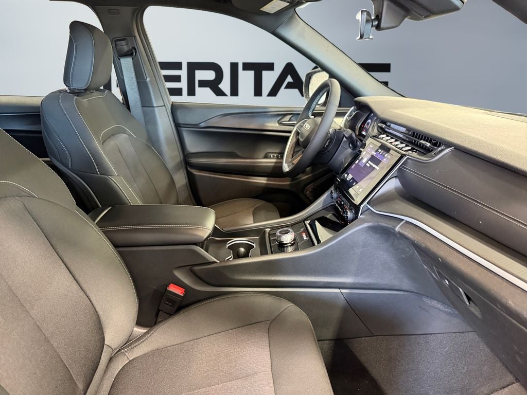 2025 Jeep Grand Cherokee L Laredo X