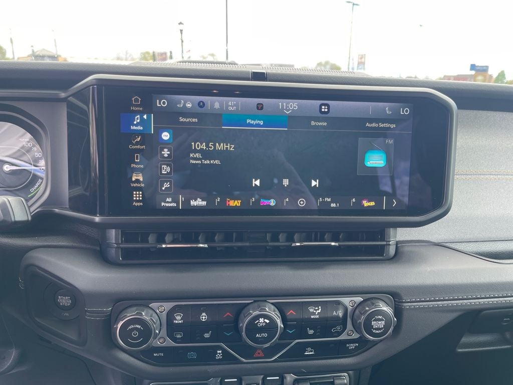 2025 Jeep Wrangler 4xe Sahara