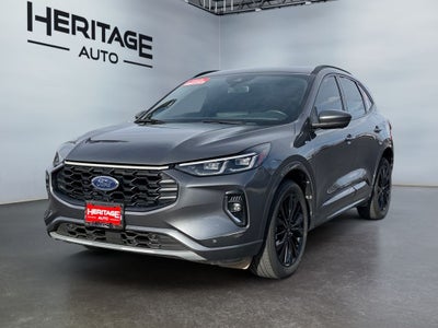 2023 Ford Escape ST-Line Elite
