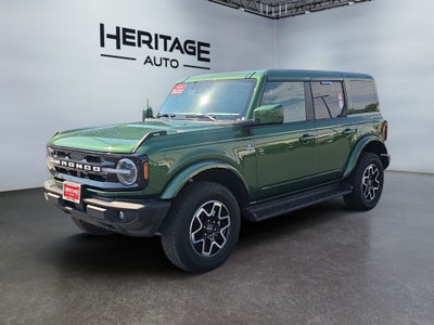 2025 Ford Bronco Outer Banks