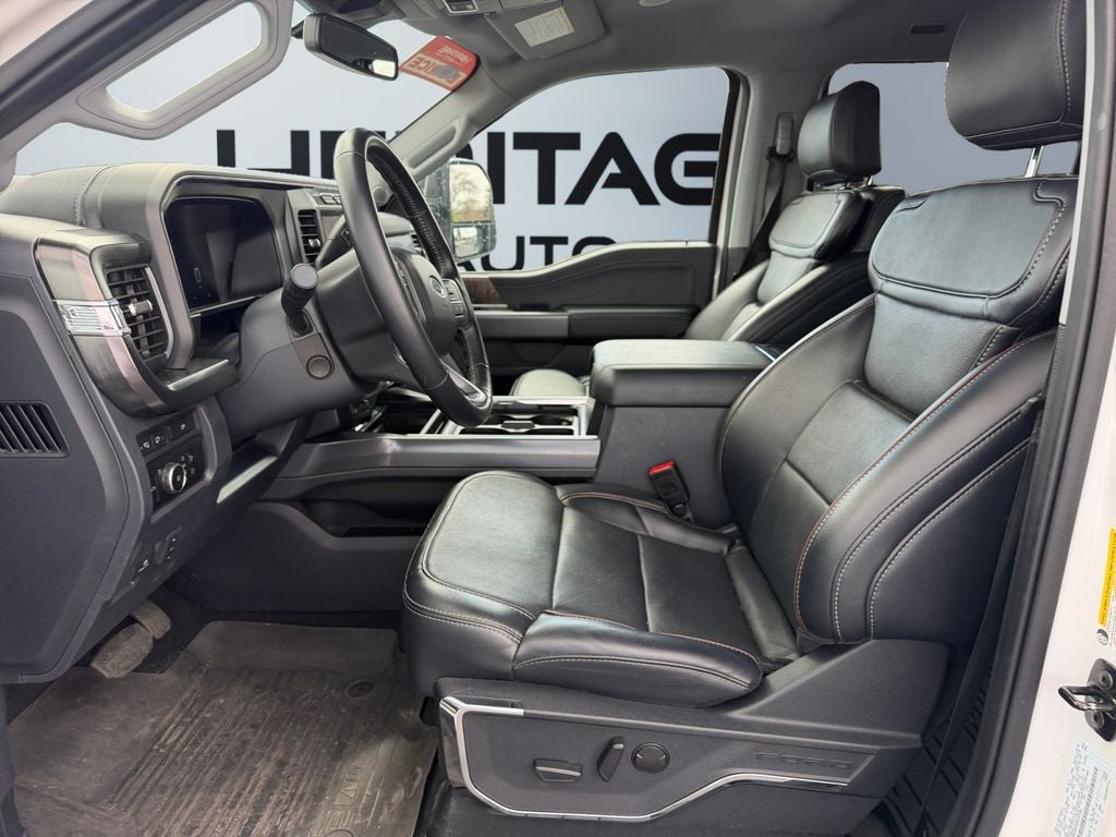 2024 Ford F-350 LARIAT