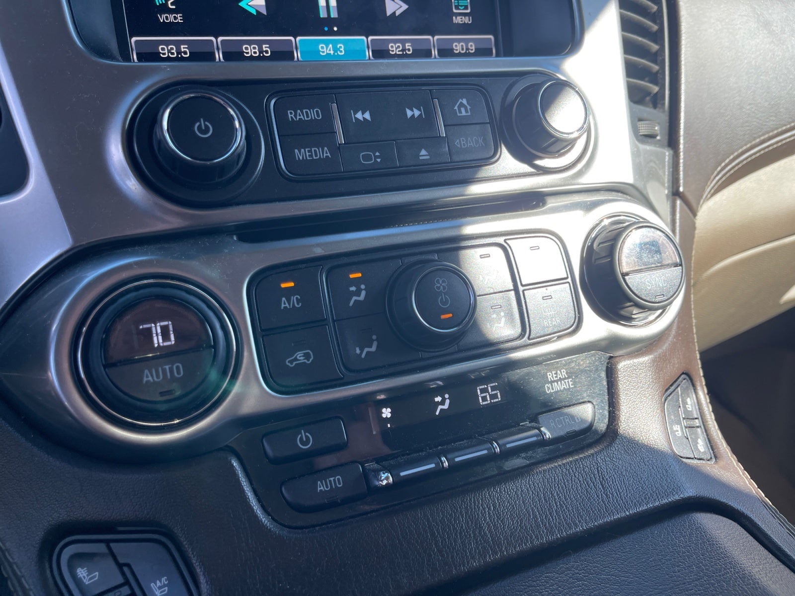 2015 Chevrolet Suburban LTZ