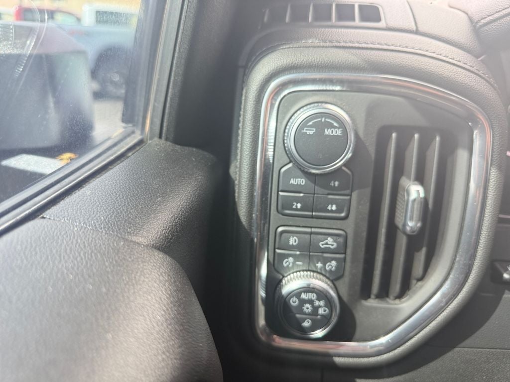 2021 GMC Sierra SLT