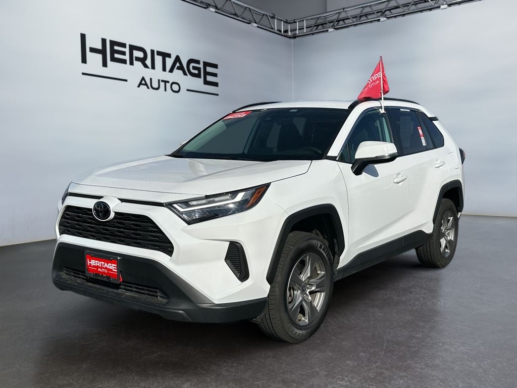 2024 Toyota RAV4 XLE
