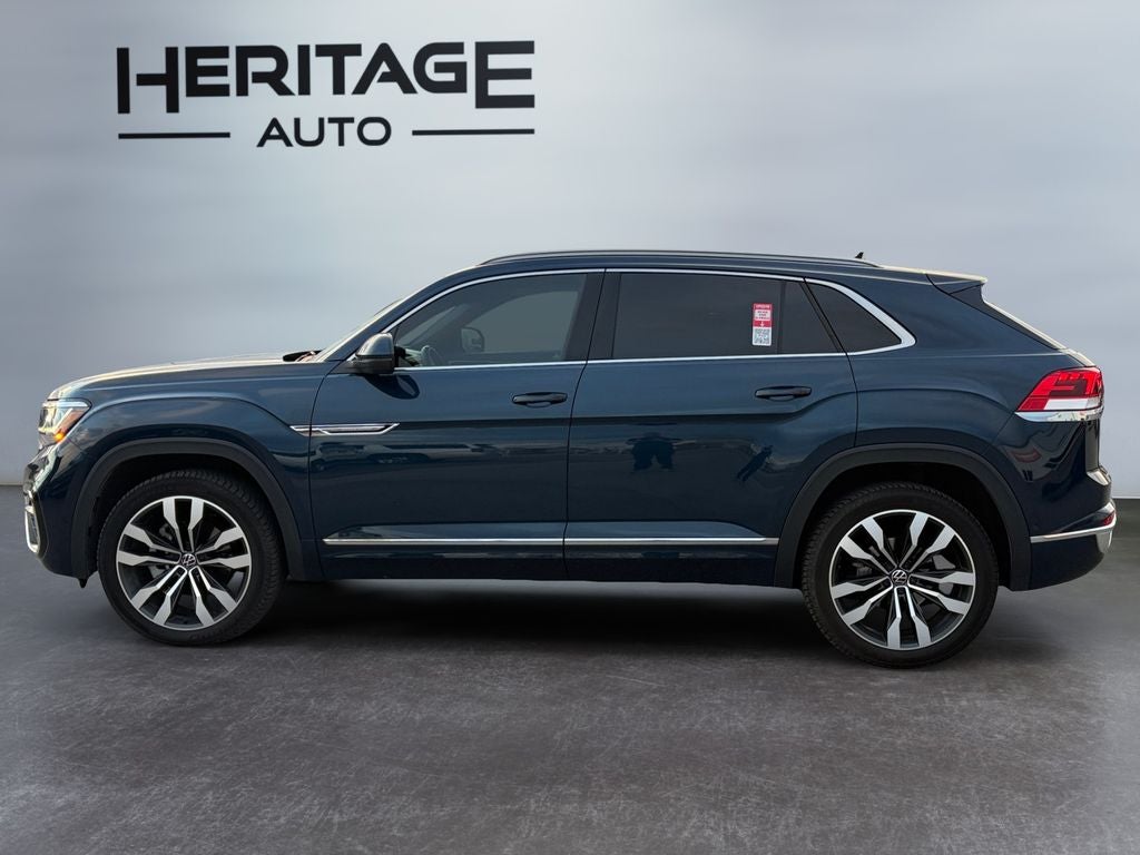 2022 Volkswagen Atlas Cross Sport 3.6L V6 SEL Premium R-Line